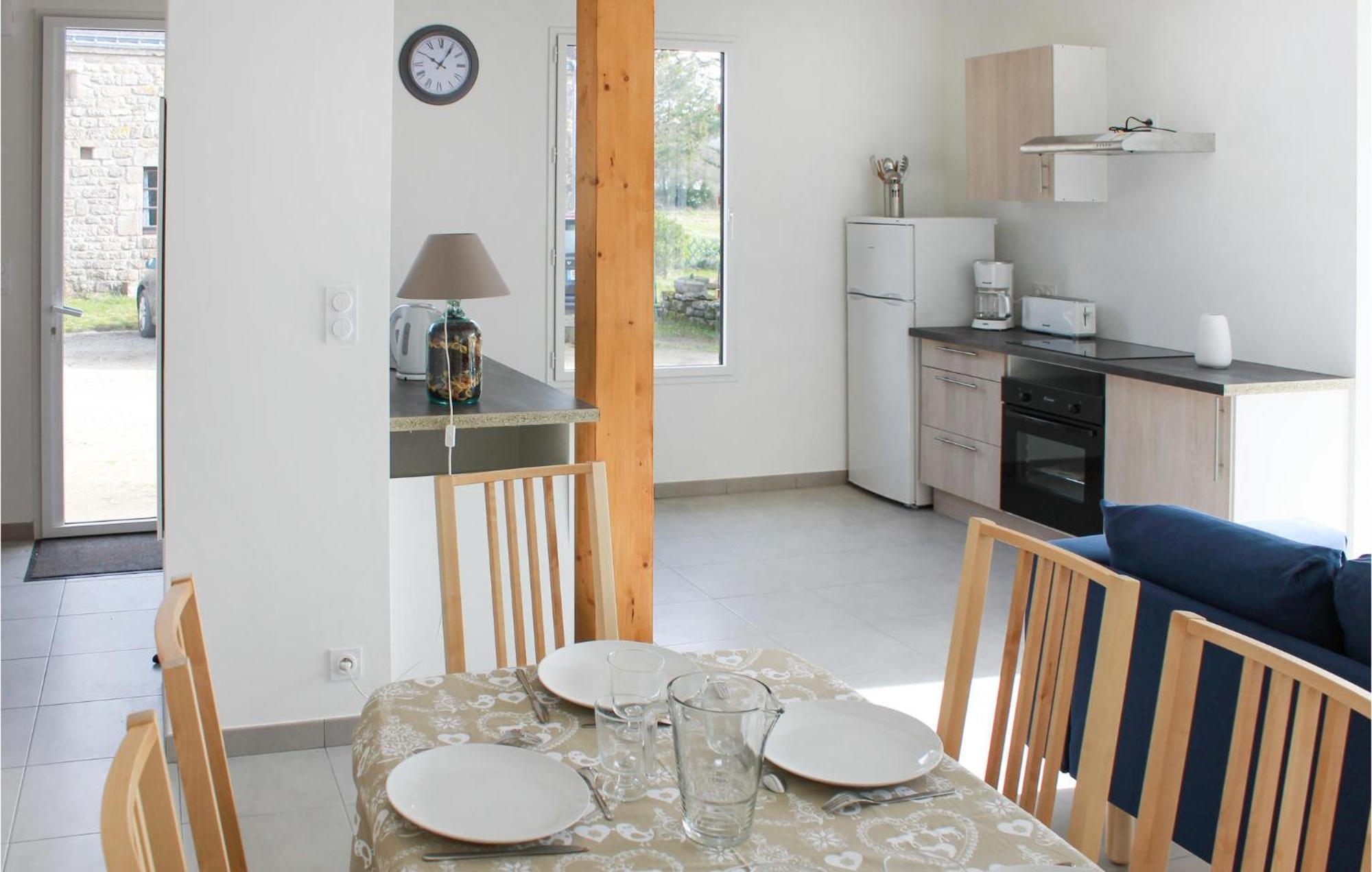 Beautiful Home In Erdeven With Kitchenette 외부 사진