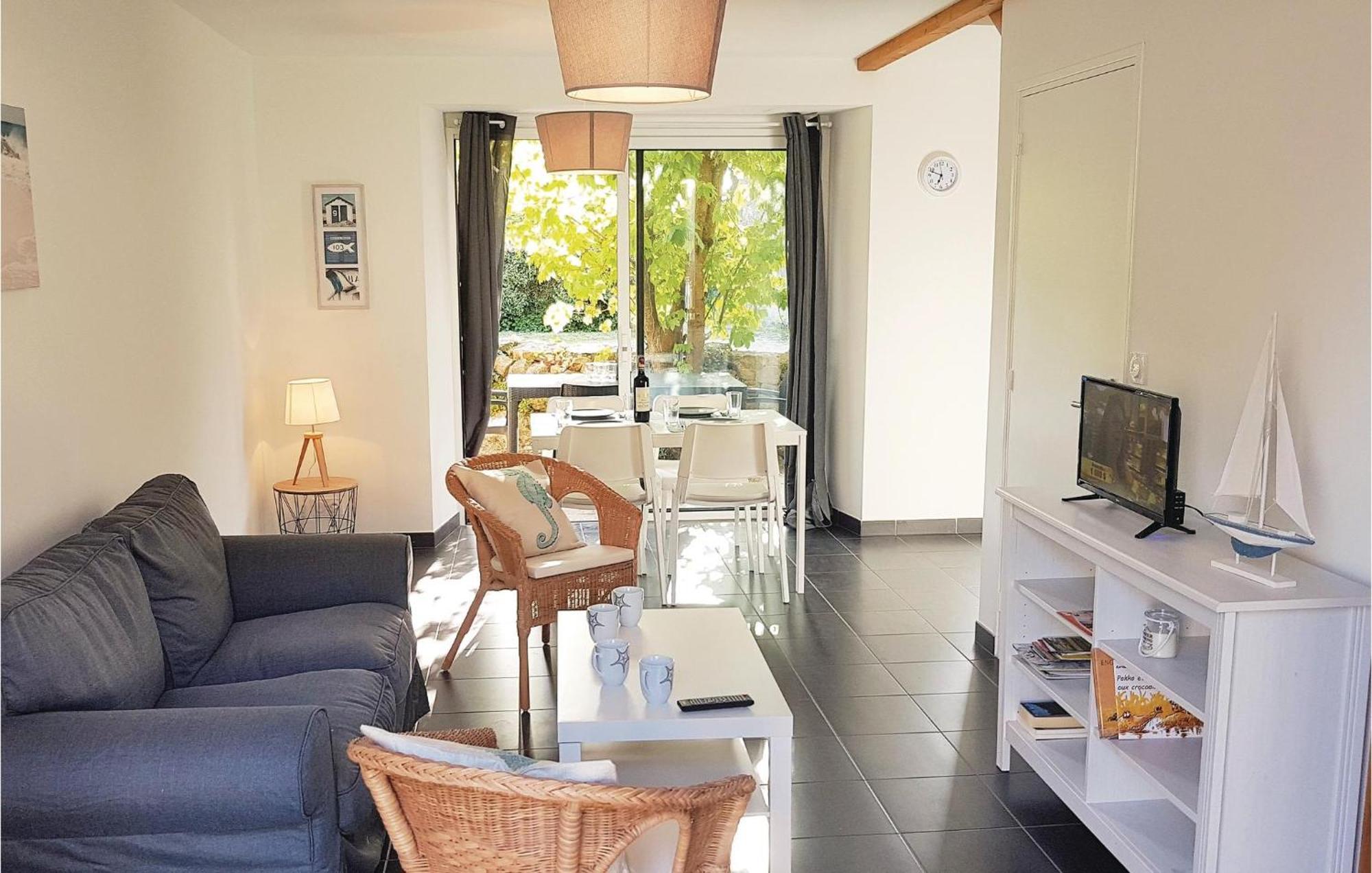 Beautiful Home In Erdeven With Kitchenette 외부 사진